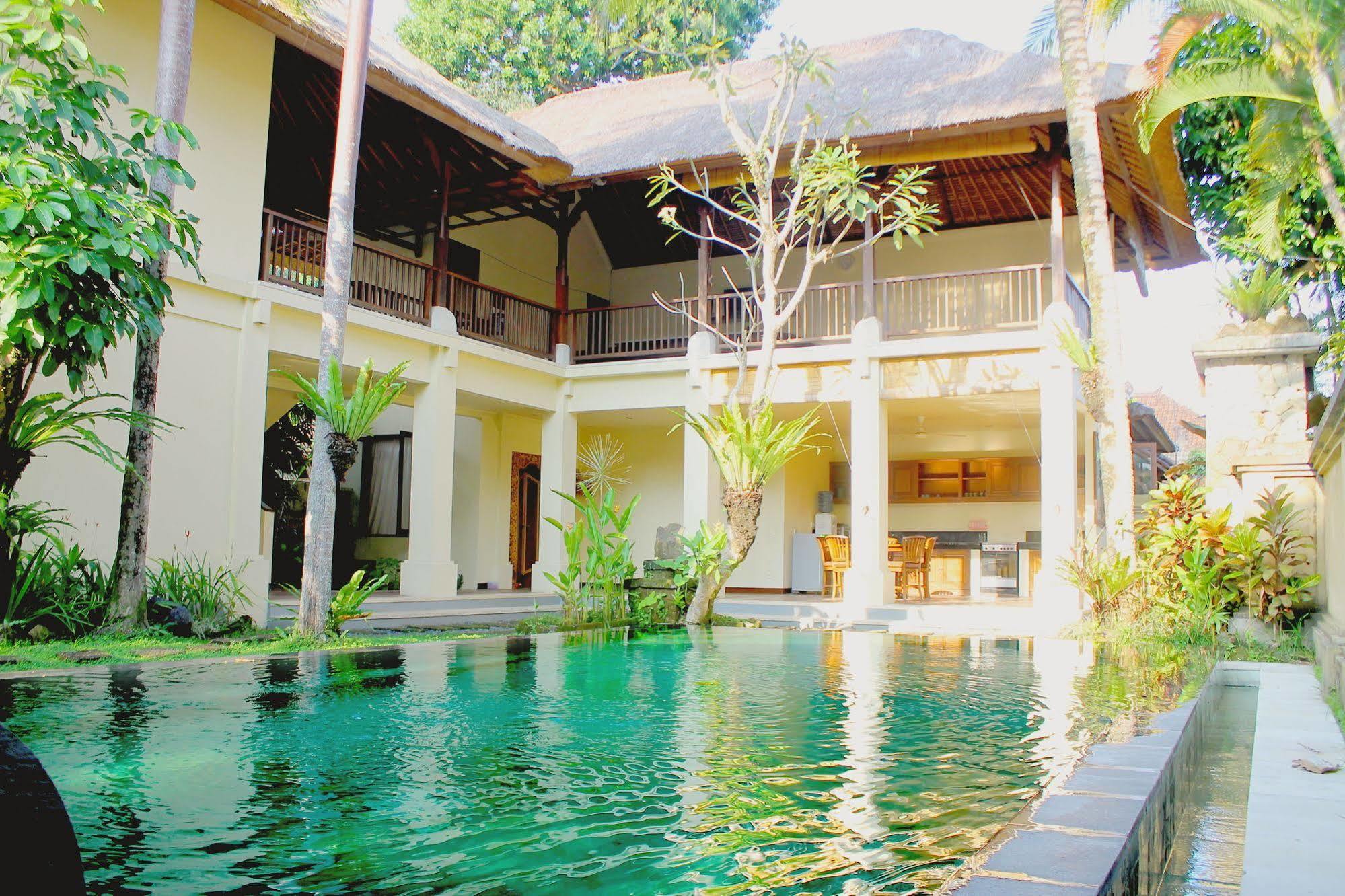 Gayatri Ubud Εξωτερικό φωτογραφία
